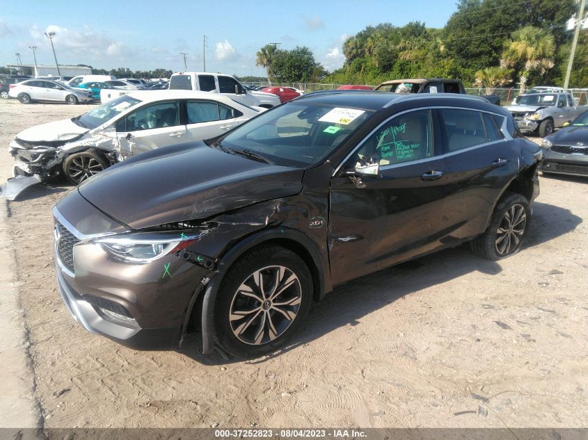 2017 INFINITI QX30 LUXURY/PREMIUM/SPORT SJKCH5CR8HA035787