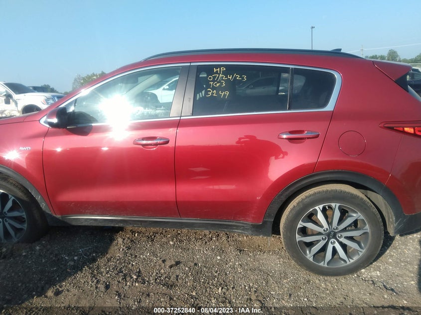 VIN KNDPNCAC9J7483149 2018 KIA SPORTAGE EX