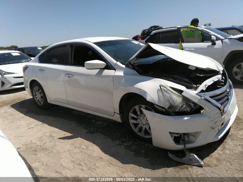 2015 NISSAN ALTIMA 2.5/S/SV/SL - 1N4AL3AP5FC294419