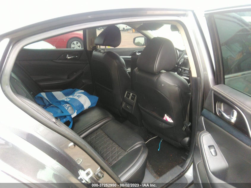 VIN 1N4AA6AV8KC377388 2019 NISSAN MAXIMA PLATINUM