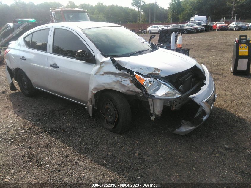 2015 NISSAN VERSA S PLUS - 3N1CN7APXFL959634