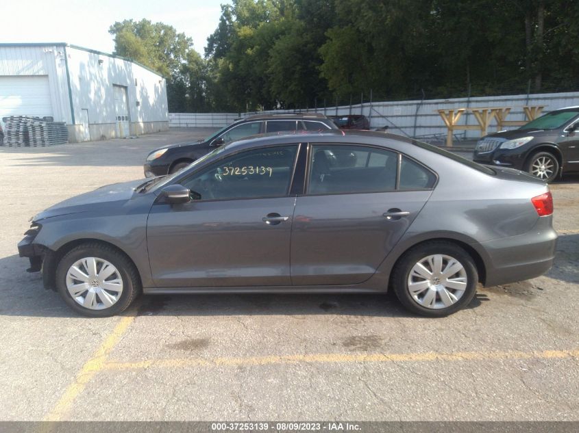 2014 VOLKSWAGEN JETTA SEDAN SE - 3VWD07AJ1EM396667