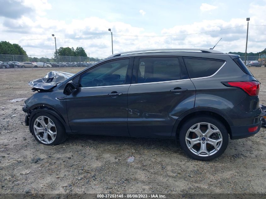 2019 FORD ESCAPE TITANIUM - 1FMCU0J90KUA67235