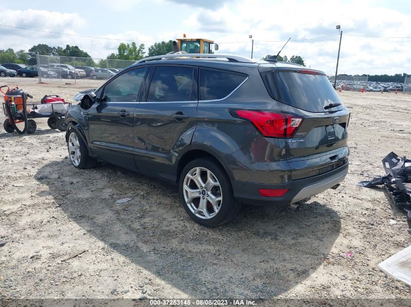 2019 FORD ESCAPE TITANIUM - 1FMCU0J90KUA67235