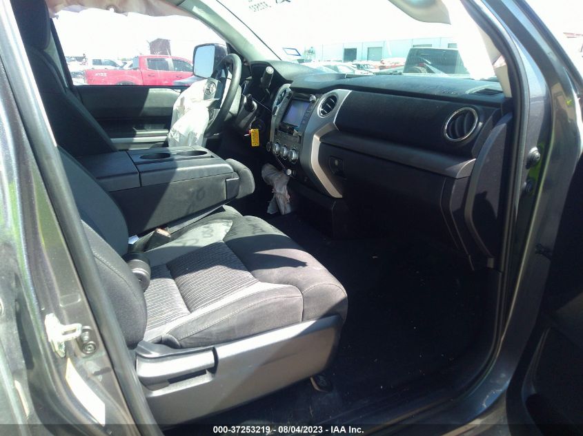 2016 TOYOTA TUNDRA 4WD TRUCK SR/SR5/TRD PRO - 5TFUW5F11GX519380