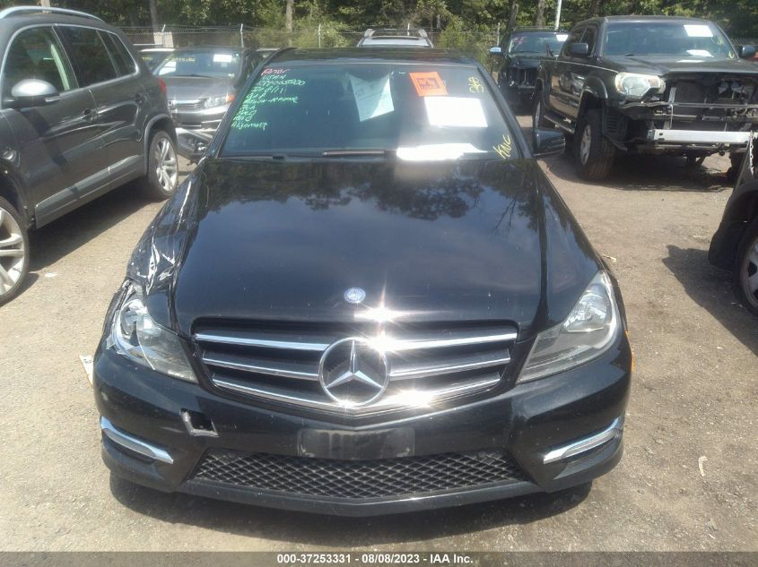 2014 MERCEDES-BENZ C 300 SPORT 4MATIC/LUXURY 4MATIC - WDDGF8AB9EA959982