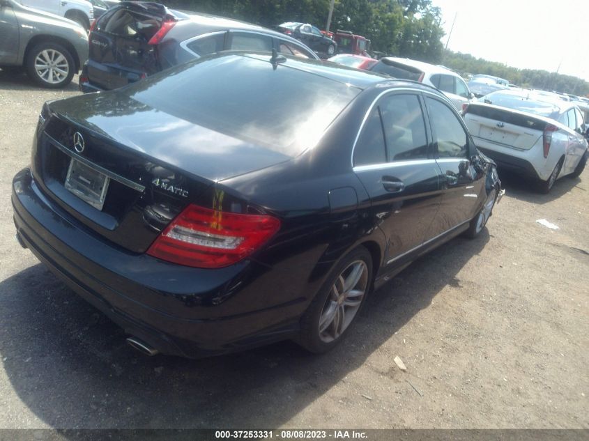 2014 MERCEDES-BENZ C 300 SPORT 4MATIC/LUXURY 4MATIC - WDDGF8AB9EA959982