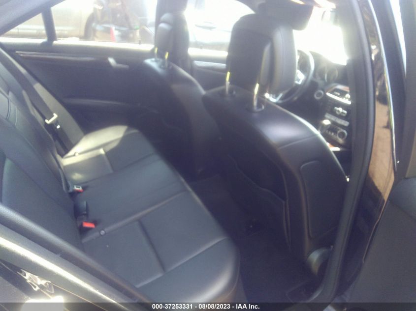 2014 MERCEDES-BENZ C 300 SPORT 4MATIC/LUXURY 4MATIC - WDDGF8AB9EA959982