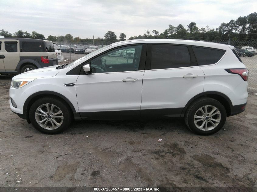 2017 FORD ESCAPE SE - 1FMCU0GD2HUC53704