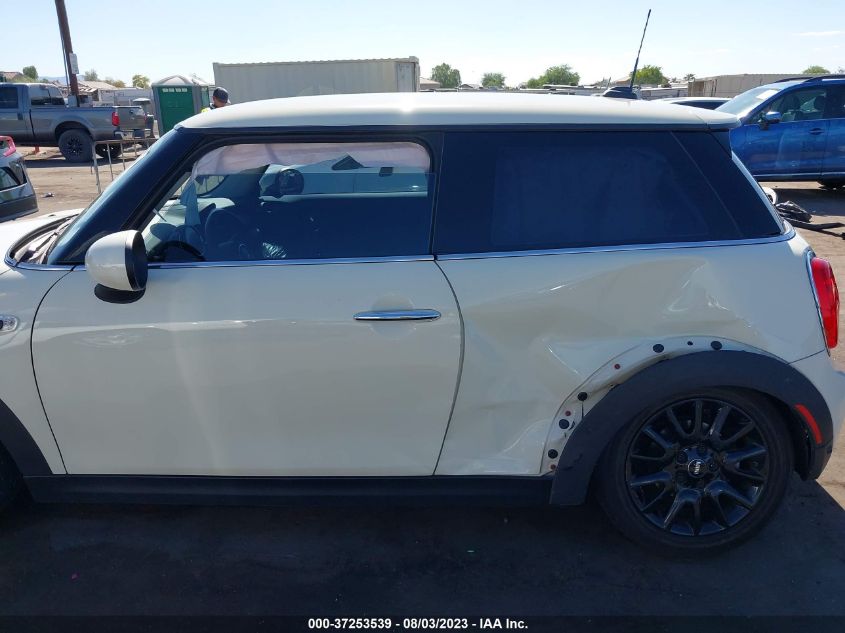 2018 MINI HARDTOP 2 DOOR COOPER/OXFORD EDITION WMWXP5C50J2G62018
