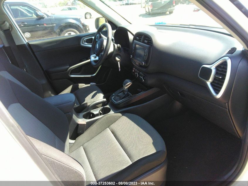 2020 KIA SOUL LX - KNDJ23AU5L7015297