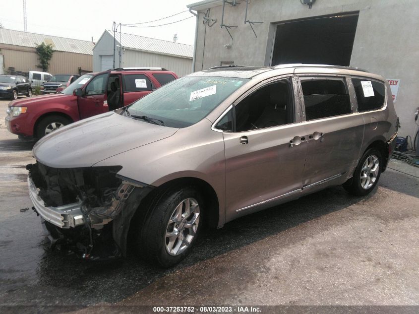 2017 CHRYSLER PACIFICA LIMITED - 2C4RC1GG9HR537619