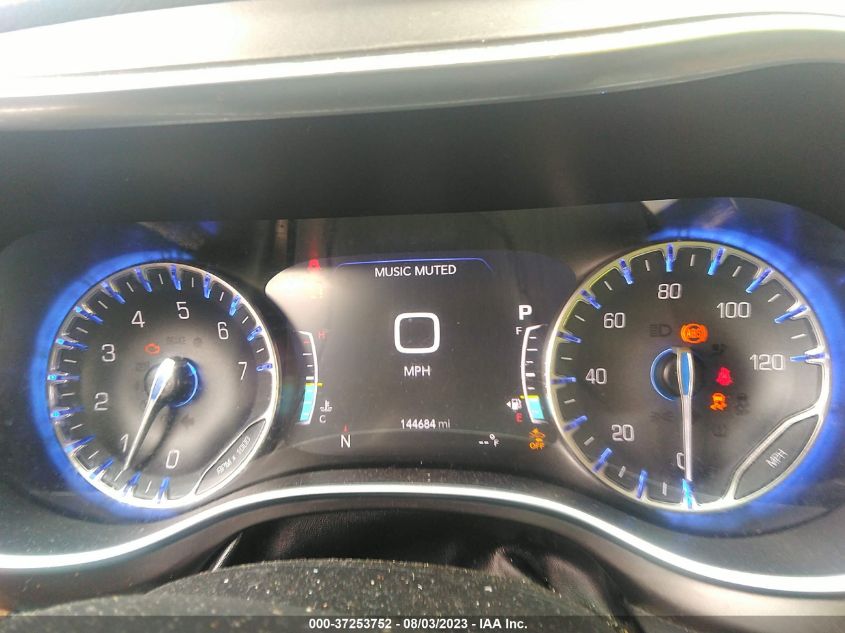 2017 CHRYSLER PACIFICA LIMITED - 2C4RC1GG9HR537619