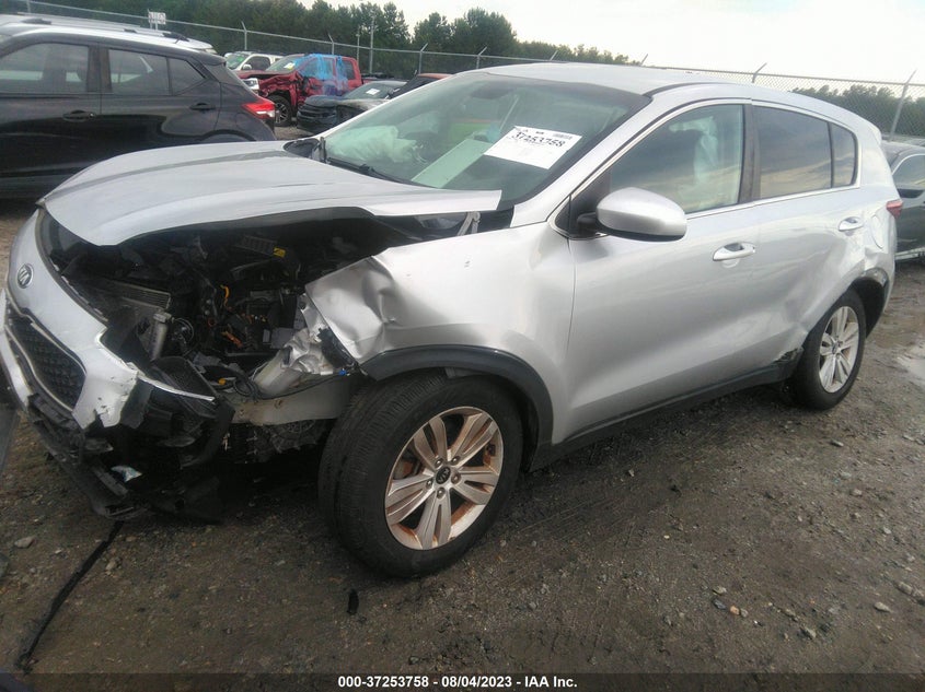 VIN KNDPM3AC1K7494747 2019 KIA SPORTAGE LX