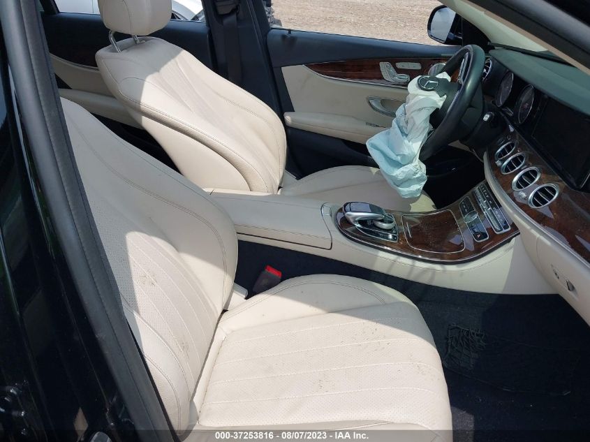 VIN WDDZF4KB6KA509735 2019 MERCEDES-BENZ E-CLASS E 300