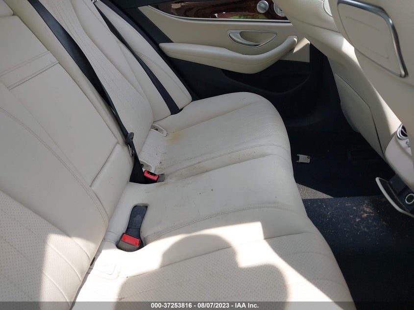 VIN WDDZF4KB6KA509735 2019 MERCEDES-BENZ E-CLASS E 300