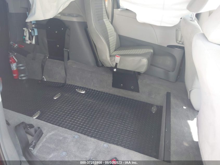 2019 TOYOTA SIENNA L - 5TDZZ3DC5KS993210