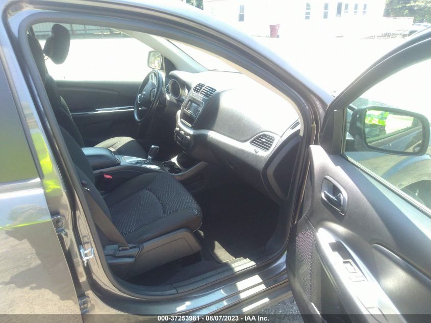 2019 DODGE JOURNEY SE - 3C4PDCBB7KT872717