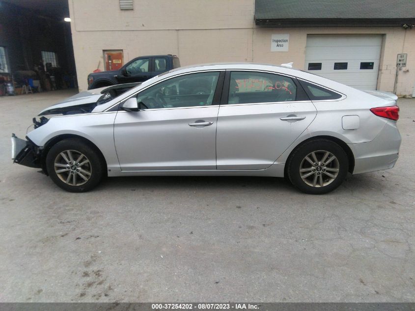 2016 HYUNDAI SONATA 2.4L SE - 5NPE24AF4GH340923