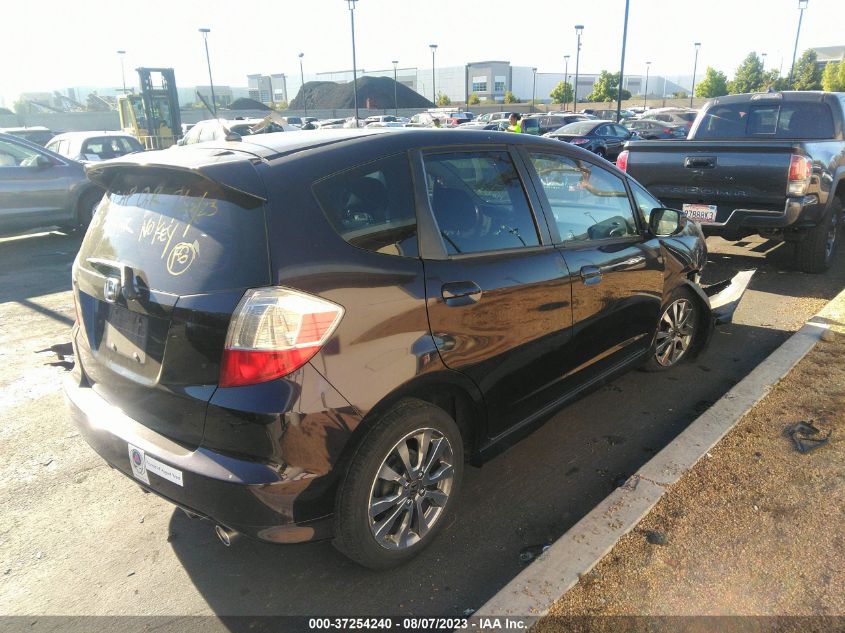 2013 HONDA FIT SPORT - JHMGE8G55DC026905