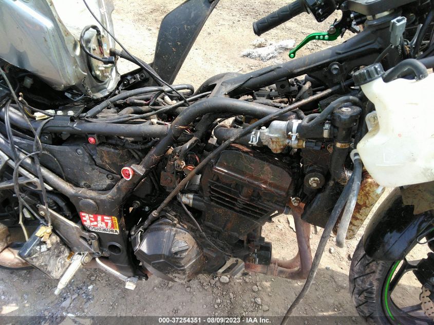 2015 KAWASAKI EX300 A - JKAEX8A10FDA24630