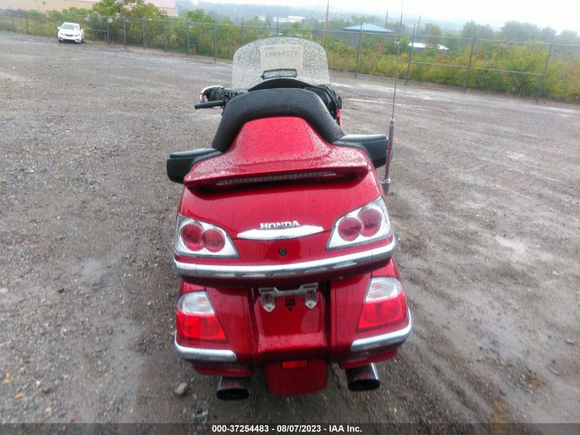 2010 HONDA GL1800 1HFSC47L1AA901824