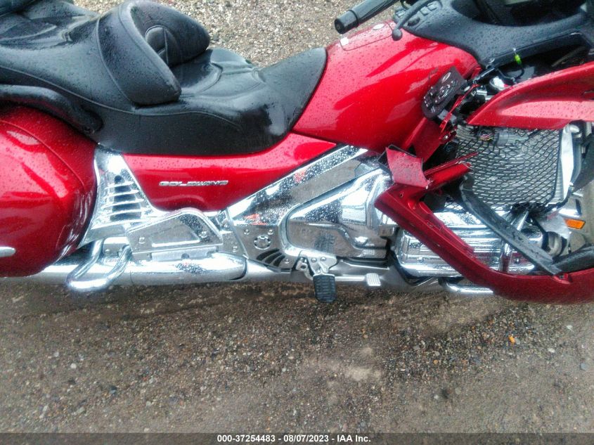 2010 HONDA GL1800 1HFSC47L1AA901824