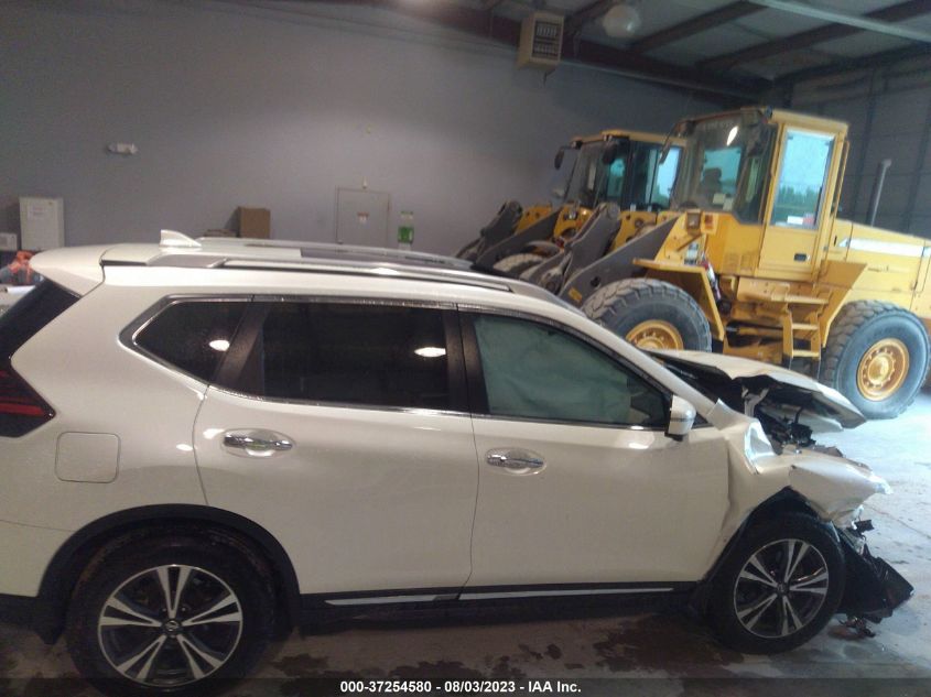 2017 NISSAN ROGUE SL - 5N1AT2MT6HC848353