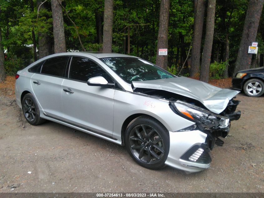 2018 HYUNDAI SONATA LIMITED - 5NPE34AB4JH659353