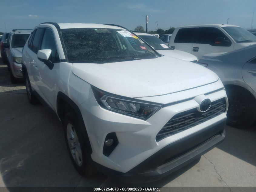 2021 TOYOTA RAV4 XLE - 2T3P1RFV2MC144977
