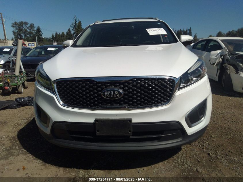 2016 KIA SORENTO LX - 5XYPGDA37GG077950