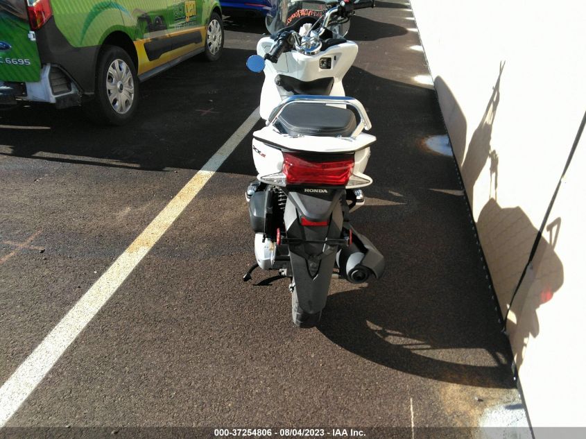 2015 HONDA PCX 150 - RLHKF180XFY001412