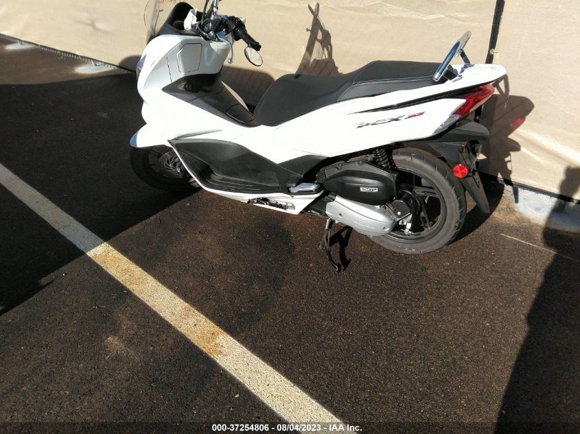 2015 HONDA PCX 150 - RLHKF180XFY001412