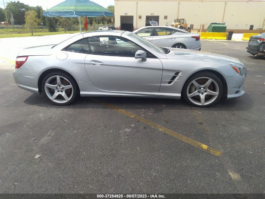 2013 MERCEDES-BENZ SL-CLASS SL 550 - WDDJK7DA2DF021015