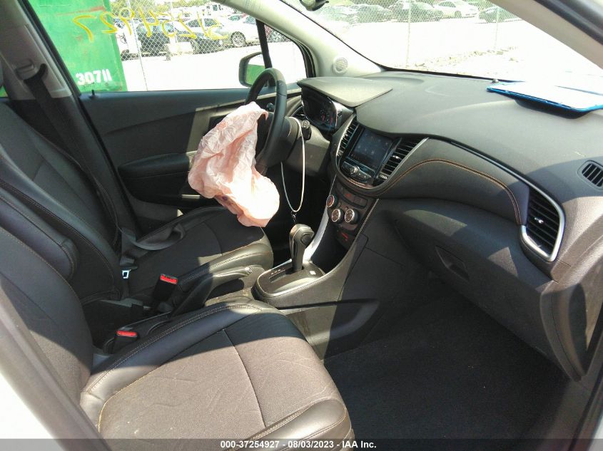 VIN 3GNCJLSBXLL117996 2020 CHEVROLET TRAX 1LT