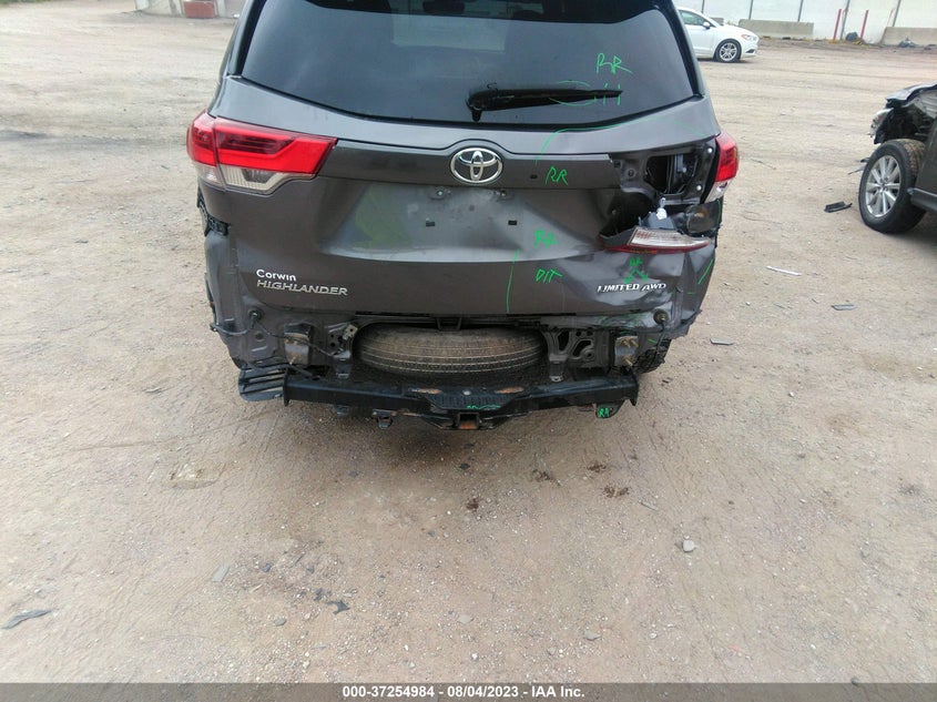 VIN 5TDDZRFHXHS451597 2017 TOYOTA HIGHLANDER LIMITED