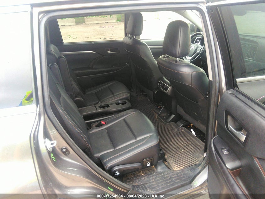 VIN 5TDDZRFHXHS451597 2017 TOYOTA HIGHLANDER LIMITED