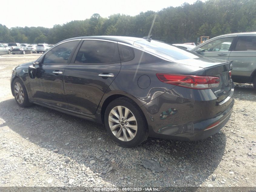 2018 KIA OPTIMA S - 5XXGT4L32JG231131