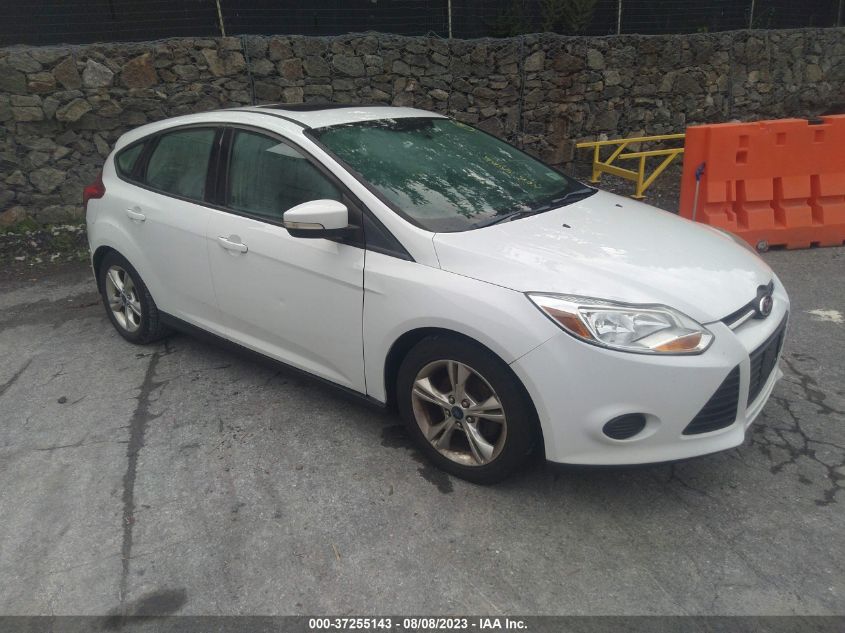 2014 FORD FOCUS SE - 1FADP3K25EL260418