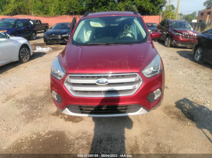 2017 FORD ESCAPE SE - 1FMCU0GD5HUD58043