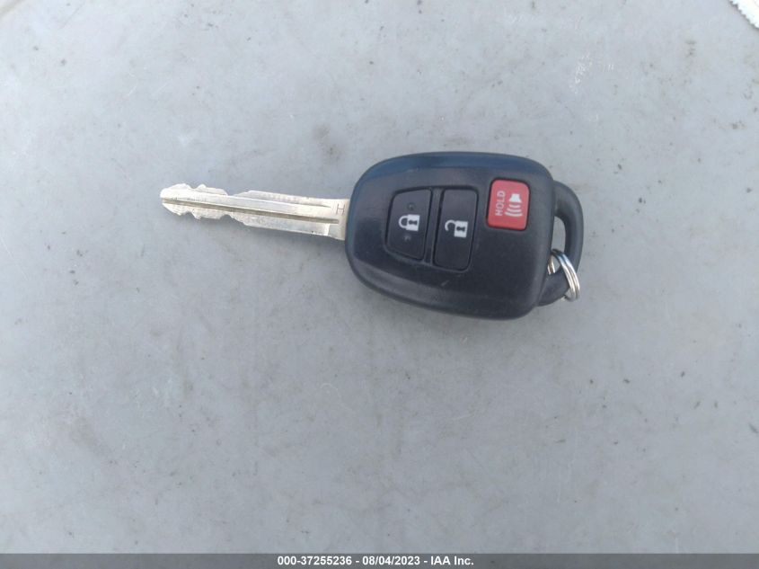 2016 TOYOTA RAV4 LE - JTMBFREV7GJ060703