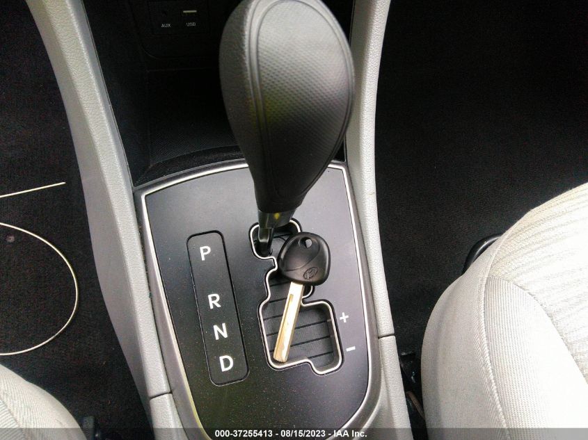 2017 HYUNDAI ACCENT SE - KMHCT5AE1HU301176