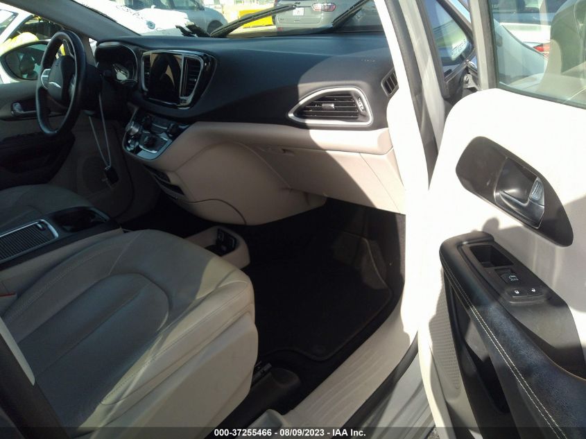 2021 CHRYSLER PACIFICA TOURING L - 2C4RC1BG3MR601039