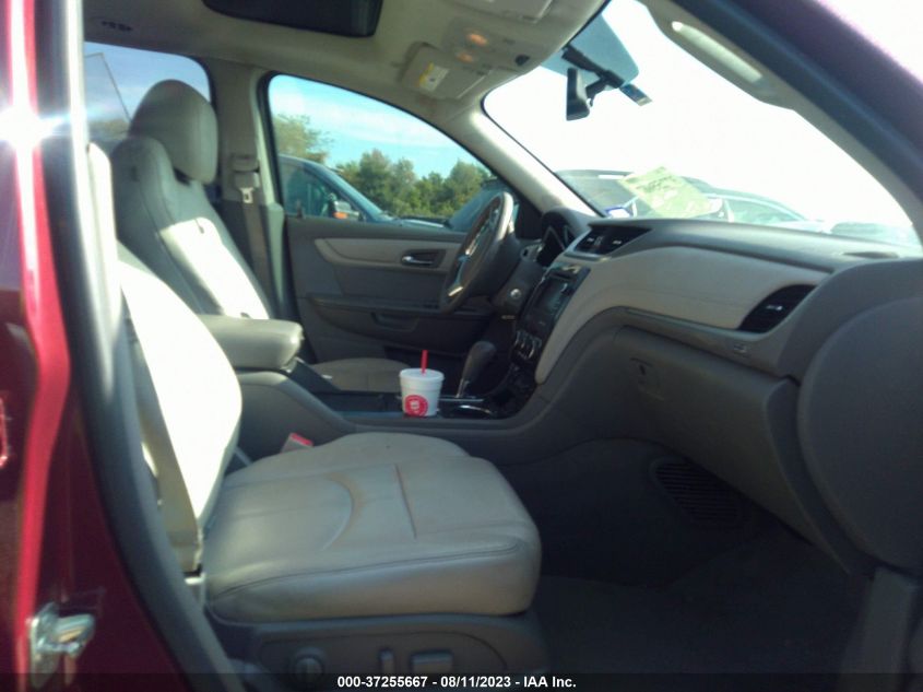 2017 CHEVROLET TRAVERSE LT - 1GNKRHKD0HJ154606
