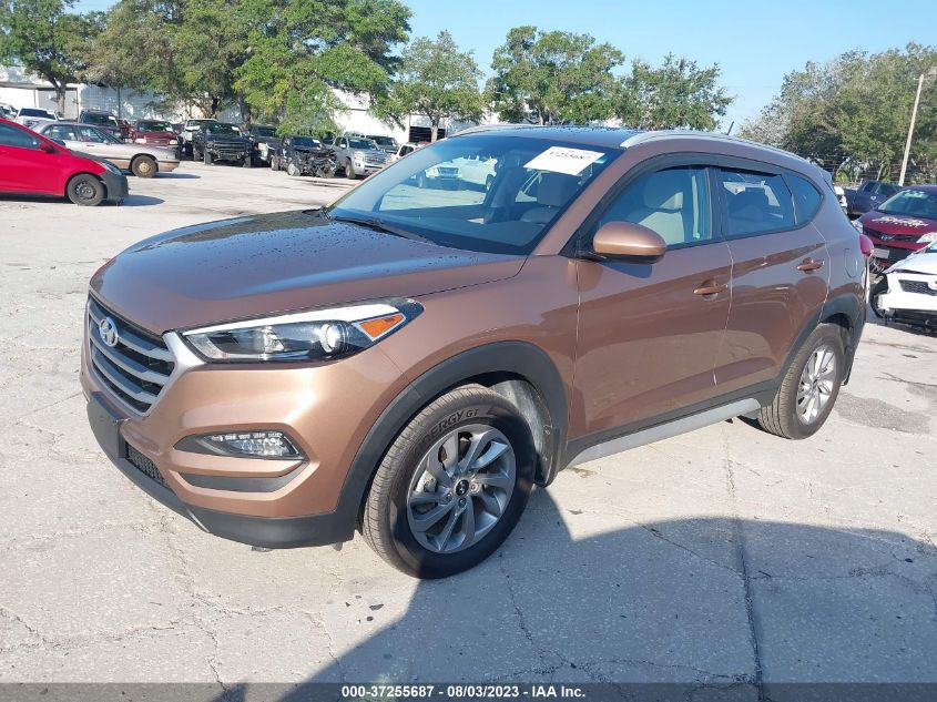 2017 HYUNDAI TUCSON LIMITED/SPORT AND ECO/SE - KM8J33A43HU392860