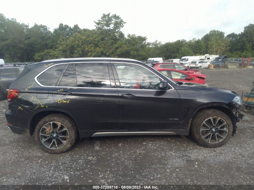 5UXKR0C54J0Y03755 2018 BMW X5, photo no. 13