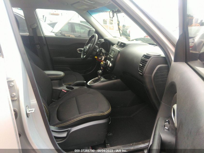 2015 KIA SOUL + - KNDJP3A59F7812778