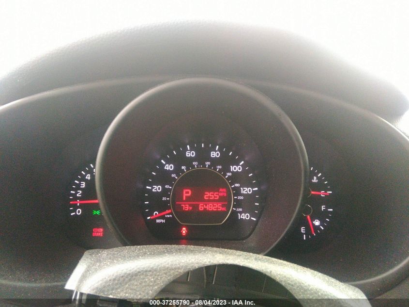 2015 KIA SOUL + - KNDJP3A59F7812778