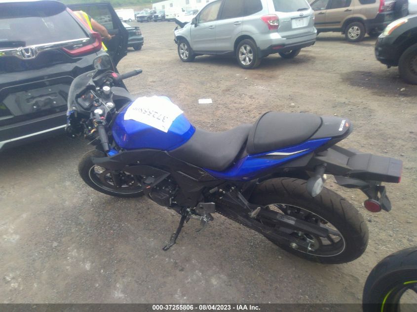2022 SUZUKI GSX250R LC6DN11A2N1100064