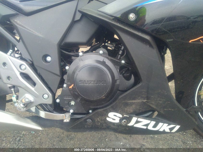 2022 SUZUKI GSX250R LC6DN11A2N1100064